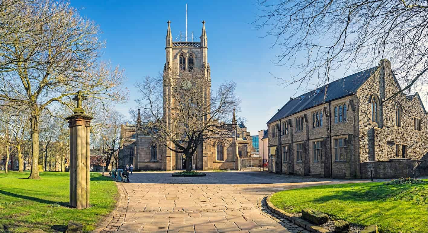 Blackburn Cathedral and historic square on a sunny day – full fibre broadband availability in Blackburn, Lancashire by Fusion Fibre Group.