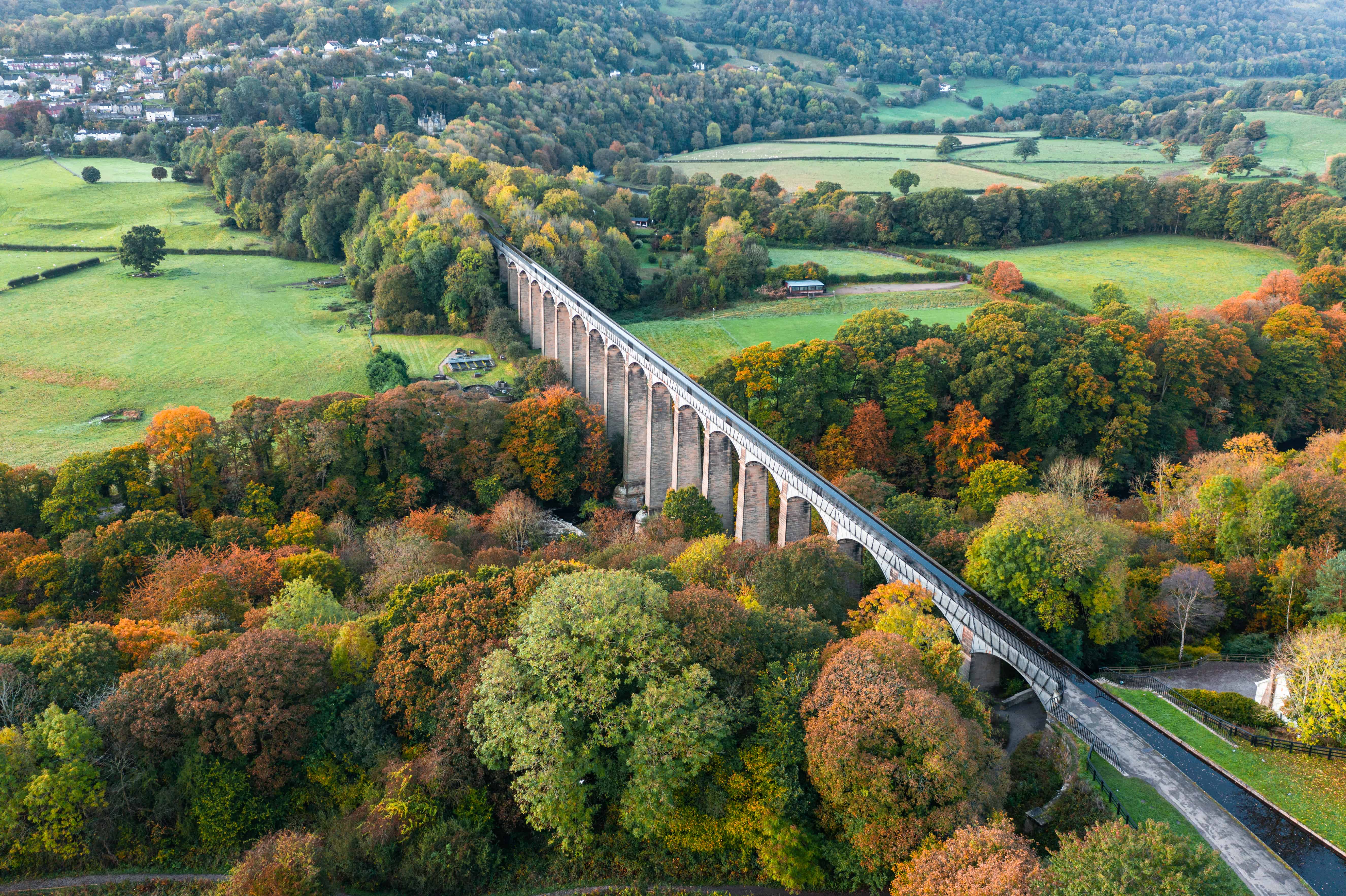 Pontcysyllte Aqueduct near Wrexham surrounded by autumn countryside, highlighting Fusion Fibre Group full fibre broadband rollout in partnership with Freedom Fibre.